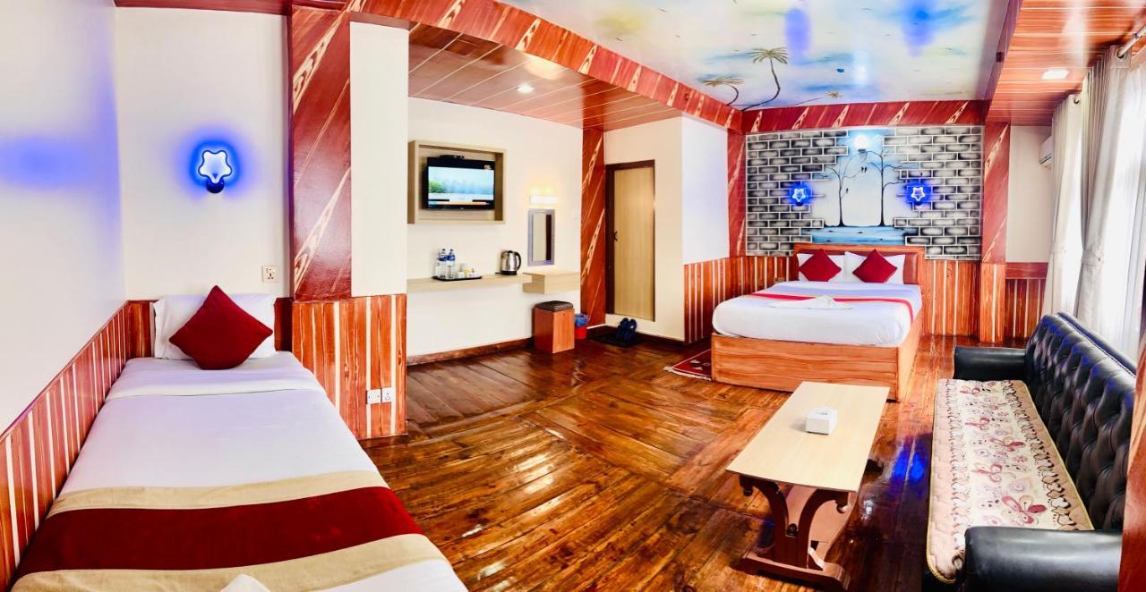 Thamel Seasons Hotel Kathmandu Exterior photo