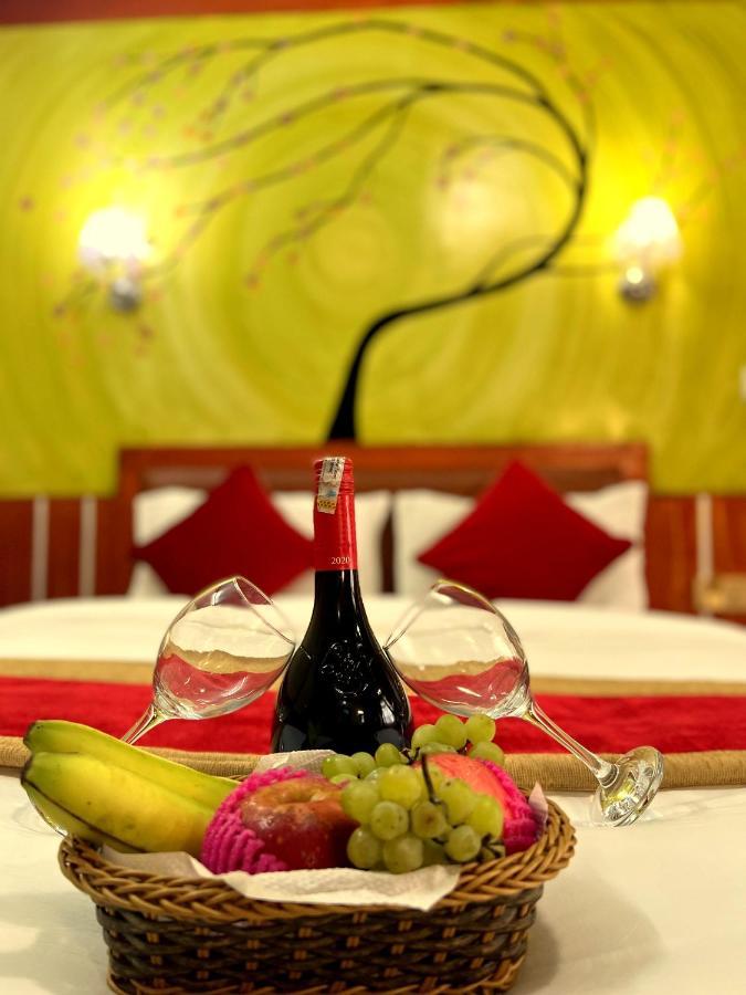 Thamel Seasons Hotel Kathmandu Exterior photo
